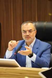 بابت وضعیت آسفالت رشت گلایه‌مند هستیم