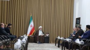 نمایندگان صدای محرومین باشند