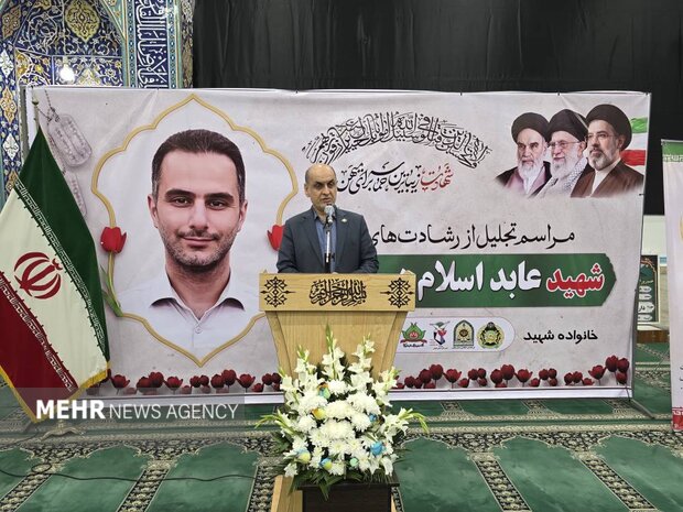 ترامپ یک لمپن دروغگوست که نمی‌شود به او اعتماد کرد