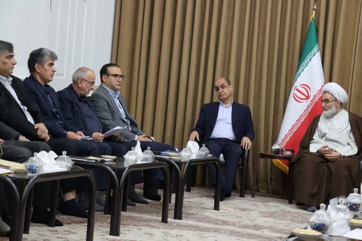 دسترسی بهینه آحاد مردم به فراوانی کالا