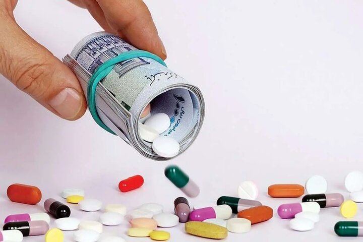 پرداخت ۷ همت از مطالبات داروخانه‌ها