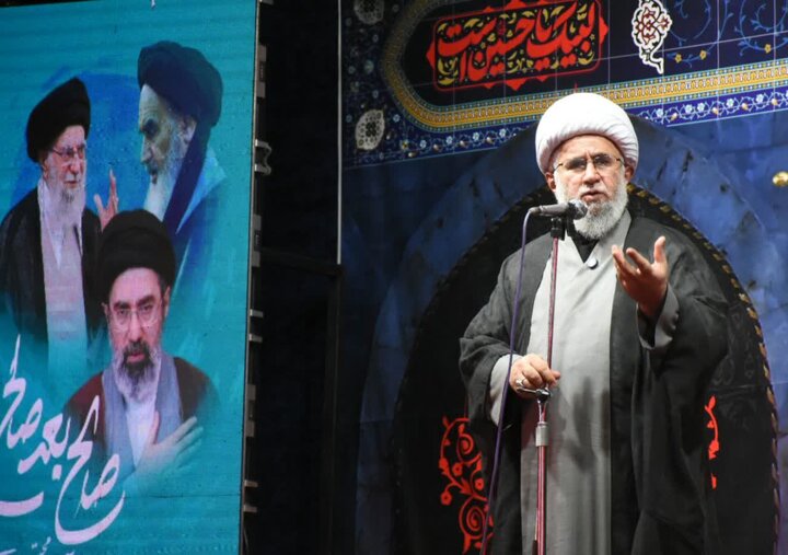 محرم ماه حرکت به سمت تمدن نوین اسلامی است
