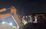 آغاز عملیات جابجایی تیرهای برق در مسیر تقاطع نیروی دریایی