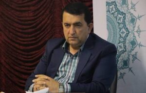 رفع موانع ناشی از تیرهای برق مزاحم در سطح شهر رشت